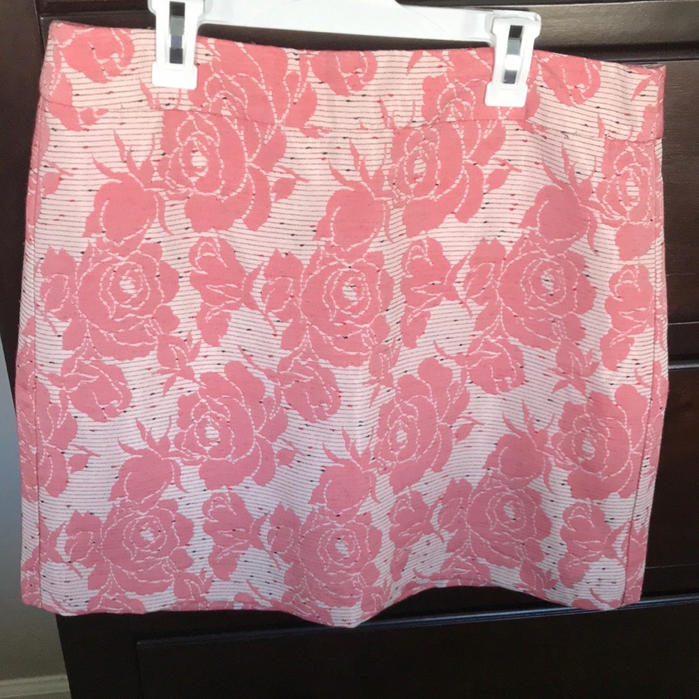 Floral pink skirt